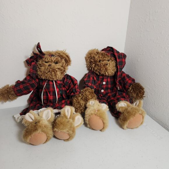 ABC Distributing 18” Plush Teddy Bears Red Plaid Pj's Bunny Slippers Pajamas - Picture 1 of 7